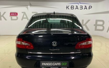 Skoda Superb III рестайлинг, 2013 год, 1 050 000 рублей, 6 фотография