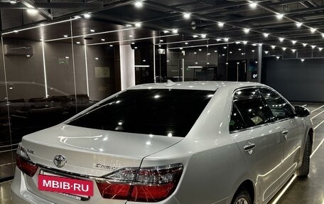 Toyota Camry, 2016 год, 2 200 000 рублей, 2 фотография