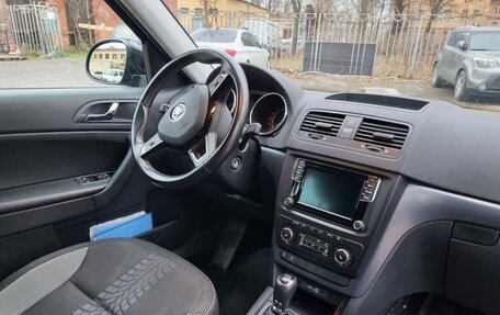 Skoda Yeti I рестайлинг, 2017 год, 1 400 000 рублей, 9 фотография