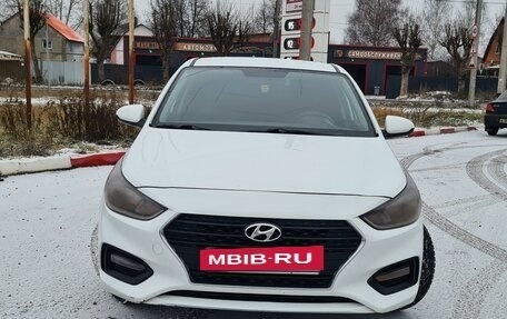 Hyundai Solaris II рестайлинг, 2019 год, 835 000 рублей, 3 фотография