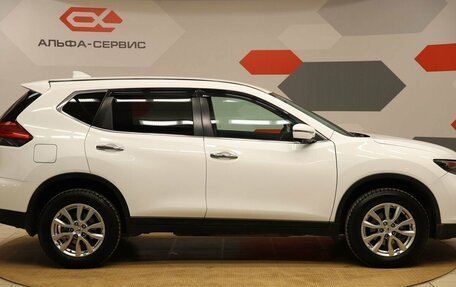 Nissan X-Trail, 2018 год, 2 090 000 рублей, 4 фотография