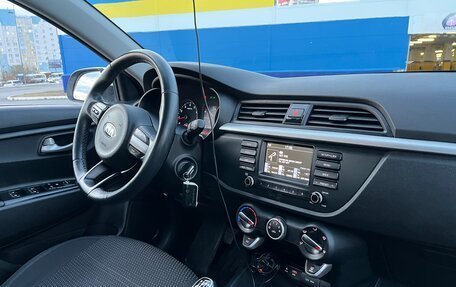 KIA Rio III рестайлинг, 2017 год, 1 495 000 рублей, 25 фотография