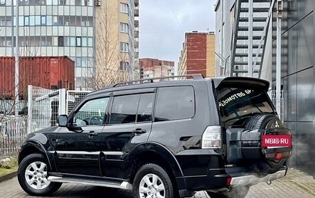 Mitsubishi Pajero IV, 2012 год, 1 999 000 рублей, 4 фотография