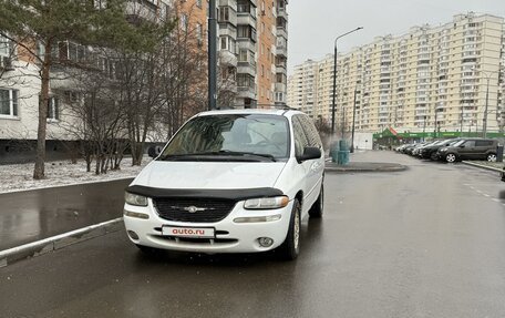 Chrysler Town & Country III, 1998 год, 420 000 рублей, 8 фотография