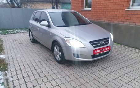 KIA cee'd I рестайлинг, 2009 год, 790 000 рублей, 4 фотография