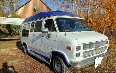 Chevrolet Van, 1992 год, 990 000 рублей, 3 фотография