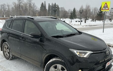 Toyota RAV4, 2016 год, 2 200 000 рублей, 4 фотография