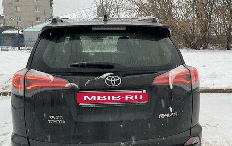 Toyota RAV4, 2016 год, 2 200 000 рублей, 2 фотография