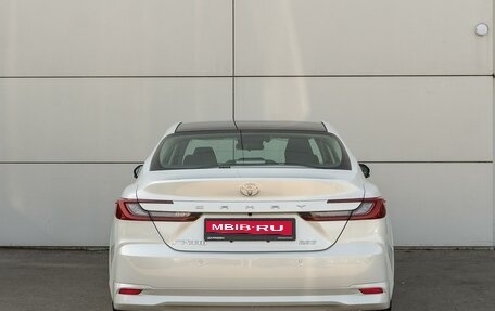 Toyota Camry, 2024 год, 4 500 000 рублей, 4 фотография