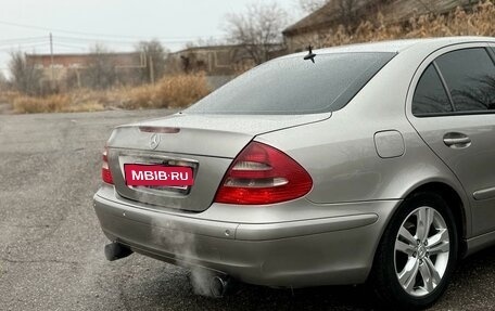 Mercedes-Benz E-Класс, 2003 год, 750 000 рублей, 5 фотография