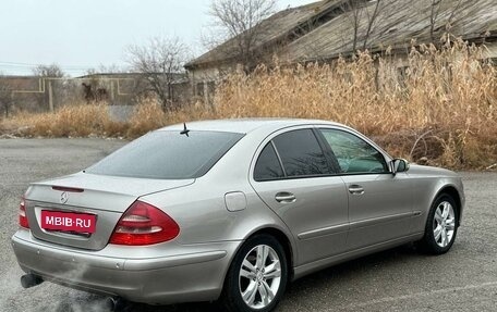 Mercedes-Benz E-Класс, 2003 год, 750 000 рублей, 6 фотография