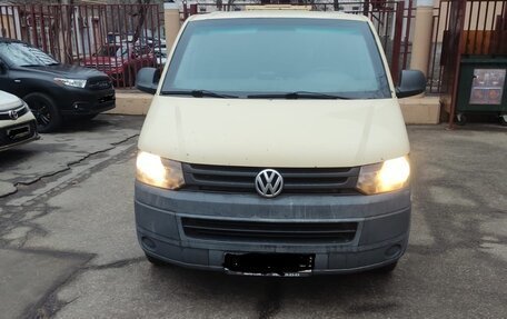 Volkswagen Transporter T5 рестайлинг, 2011 год, 900 000 рублей, 1 фотография