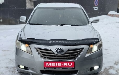 Toyota Camry, 2006 год, 880 000 рублей, 2 фотография