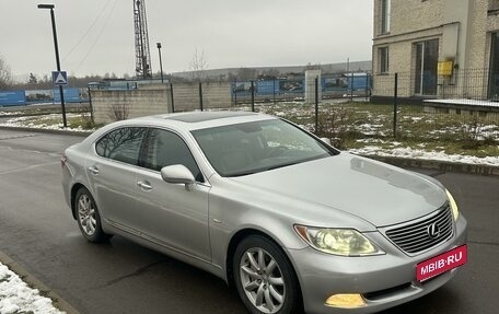 Lexus LS IV, 2007 год, 2 200 000 рублей, 1 фотография