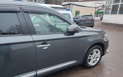 Mitsubishi Outlander III рестайлинг 3, 2019 год, 2 800 000 рублей, 1 фотография