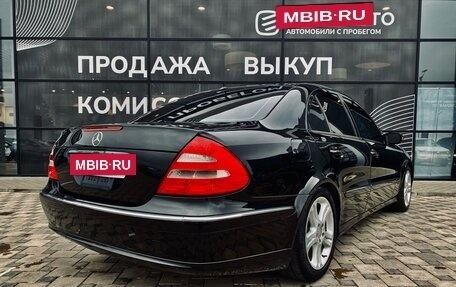 Mercedes-Benz E-Класс, 2005 год, 1 100 000 рублей, 6 фотография