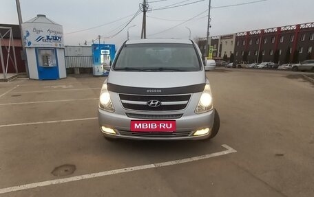 Hyundai Grand Starex Grand Starex I рестайлинг 2, 2008 год, 1 299 000 рублей, 2 фотография