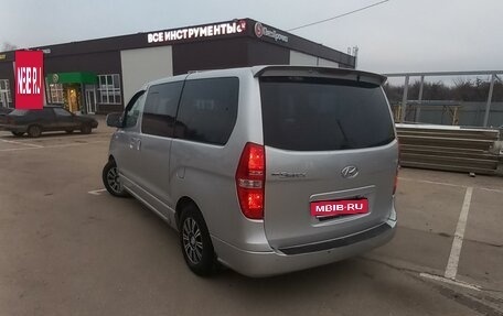 Hyundai Grand Starex Grand Starex I рестайлинг 2, 2008 год, 1 299 000 рублей, 7 фотография