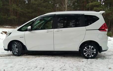 Honda Freed II, 2019 год, 1 980 000 рублей, 4 фотография