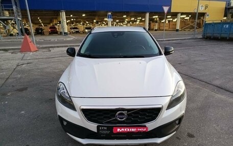 Volvo V40 Cross Country I, 2014 год, 1 080 700 рублей, 2 фотография