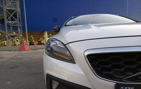 Volvo V40 Cross Country I, 2014 год, 1 080 700 рублей, 21 фотография