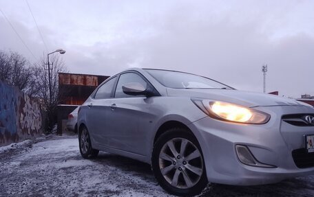 Hyundai Solaris II рестайлинг, 2012 год, 680 000 рублей, 7 фотография