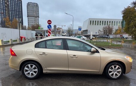 Volvo S60 III, 2011 год, 920 000 рублей, 2 фотография