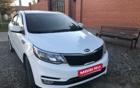 KIA Rio III рестайлинг, 2016 год, 1 000 000 рублей, 1 фотография