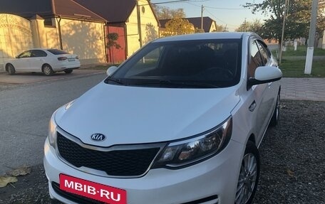 KIA Rio III рестайлинг, 2016 год, 1 000 000 рублей, 2 фотография