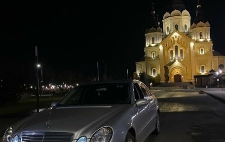 Mercedes-Benz E-Класс, 2004 год, 1 100 000 рублей, 7 фотография