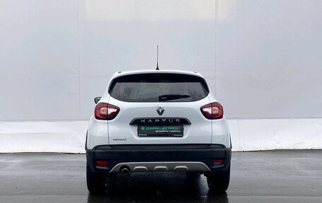 Renault Kaptur I рестайлинг, 2017 год, 1 265 000 рублей, 6 фотография