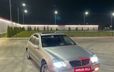 Mercedes-Benz C-Класс, 2002 год, 570 000 рублей, 1 фотография