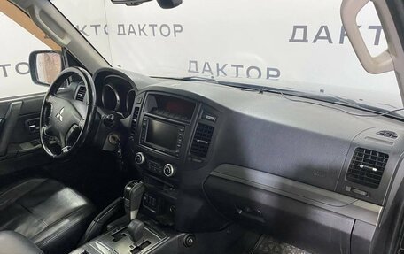 Mitsubishi Pajero IV, 2011 год, 1 890 000 рублей, 12 фотография