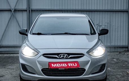 Hyundai Solaris II рестайлинг, 2013 год, 695 000 рублей, 5 фотография