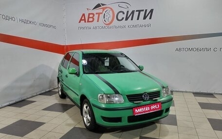 Volkswagen Polo III рестайлинг, 2001 год, 240 000 рублей, 1 фотография