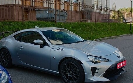 Toyota GT86 I, 2018 год, 2 590 000 рублей, 1 фотография