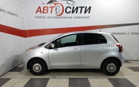 Toyota Yaris III рестайлинг, 2007 год, 665 000 рублей, 4 фотография