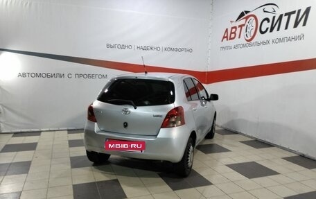 Toyota Yaris III рестайлинг, 2007 год, 665 000 рублей, 7 фотография