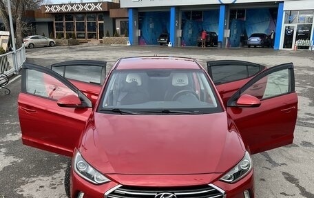 Hyundai Elantra VI рестайлинг, 2016 год, 1 500 000 рублей, 1 фотография