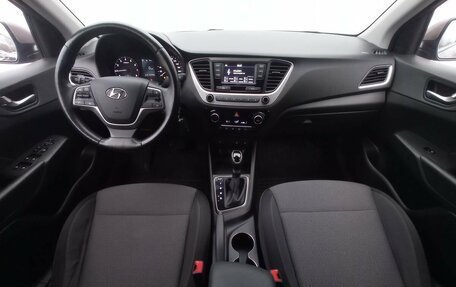 Hyundai Solaris II рестайлинг, 2018 год, 1 540 000 рублей, 11 фотография