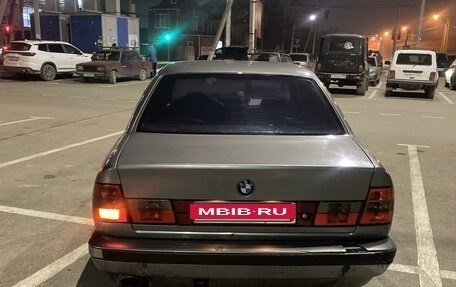 BMW 5 серия, 1990 год, 280 000 рублей, 6 фотография