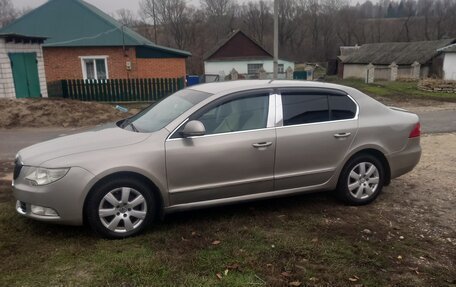 Skoda Superb III рестайлинг, 2009 год, 770 000 рублей, 6 фотография