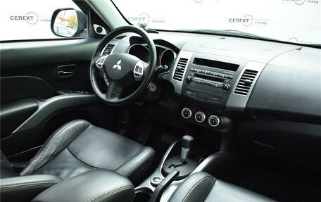 Mitsubishi Outlander III рестайлинг 3, 2008 год, 1 149 000 рублей, 5 фотография