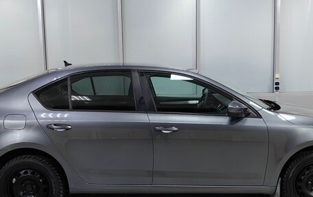 Skoda Octavia, 2017 год, 1 555 000 рублей, 5 фотография