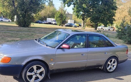 Audi A6, 1995 год, 250 000 рублей, 2 фотография