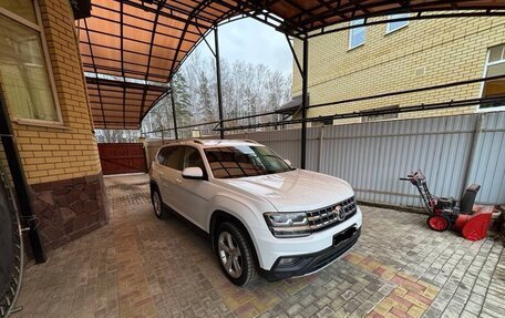 Volkswagen Teramont I, 2018 год, 3 500 000 рублей, 1 фотография