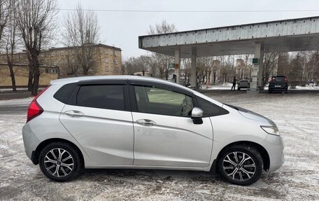 Honda Fit III, 2017 год, 1 190 000 рублей, 8 фотография