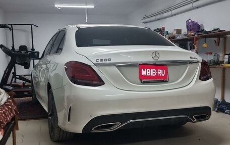 Mercedes-Benz C-Класс, 2018 год, 3 050 000 рублей, 5 фотография