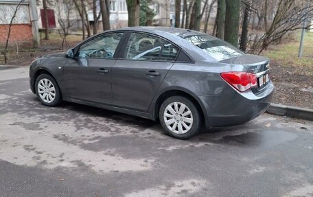 Chevrolet Cruze II, 2011 год, 600 000 рублей, 3 фотография