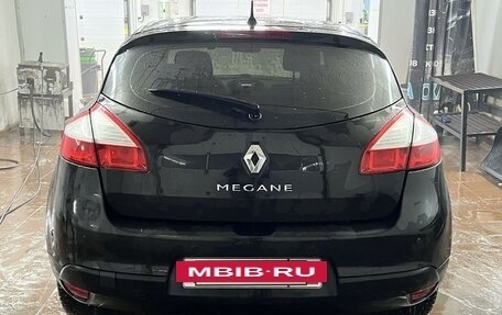 Renault Megane III, 2015 год, 800 000 рублей, 8 фотография